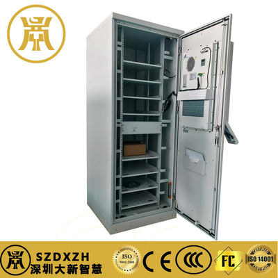 Armário de armazenamento de baterias exterior de paredes duplas IP55 Recinto de rack exterior