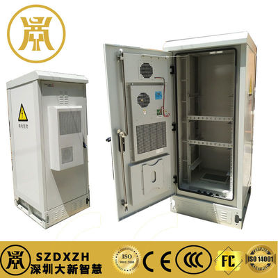 Armazenamento de energia ao ar livre Armário de baterias Sistema de armazenamento de energia ESS personalizado para uso industrial e comercial